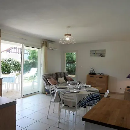 Apartment Cosy A Capbreton: Jardin, Terrasse, Parking, Wi-fi, A 300m De La Capbreton